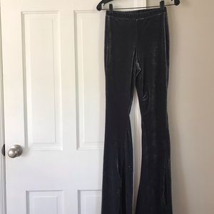 Lulu’s Gray Flares